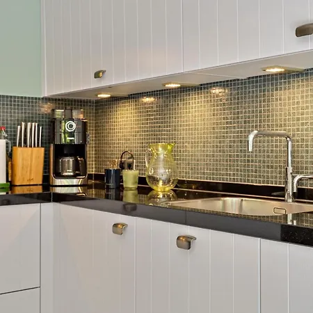 Poldersbos 7 - Not Intended For Company Or Work-related * アウドルプ